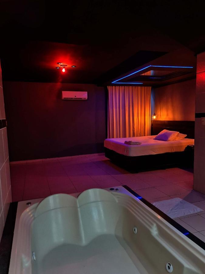 Gran Motel Тагуатинга Екстериор снимка