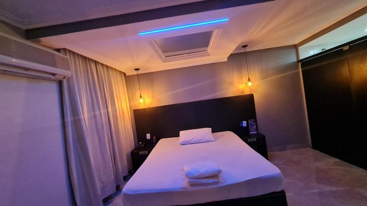 Gran Motel Тагуатинга Екстериор снимка