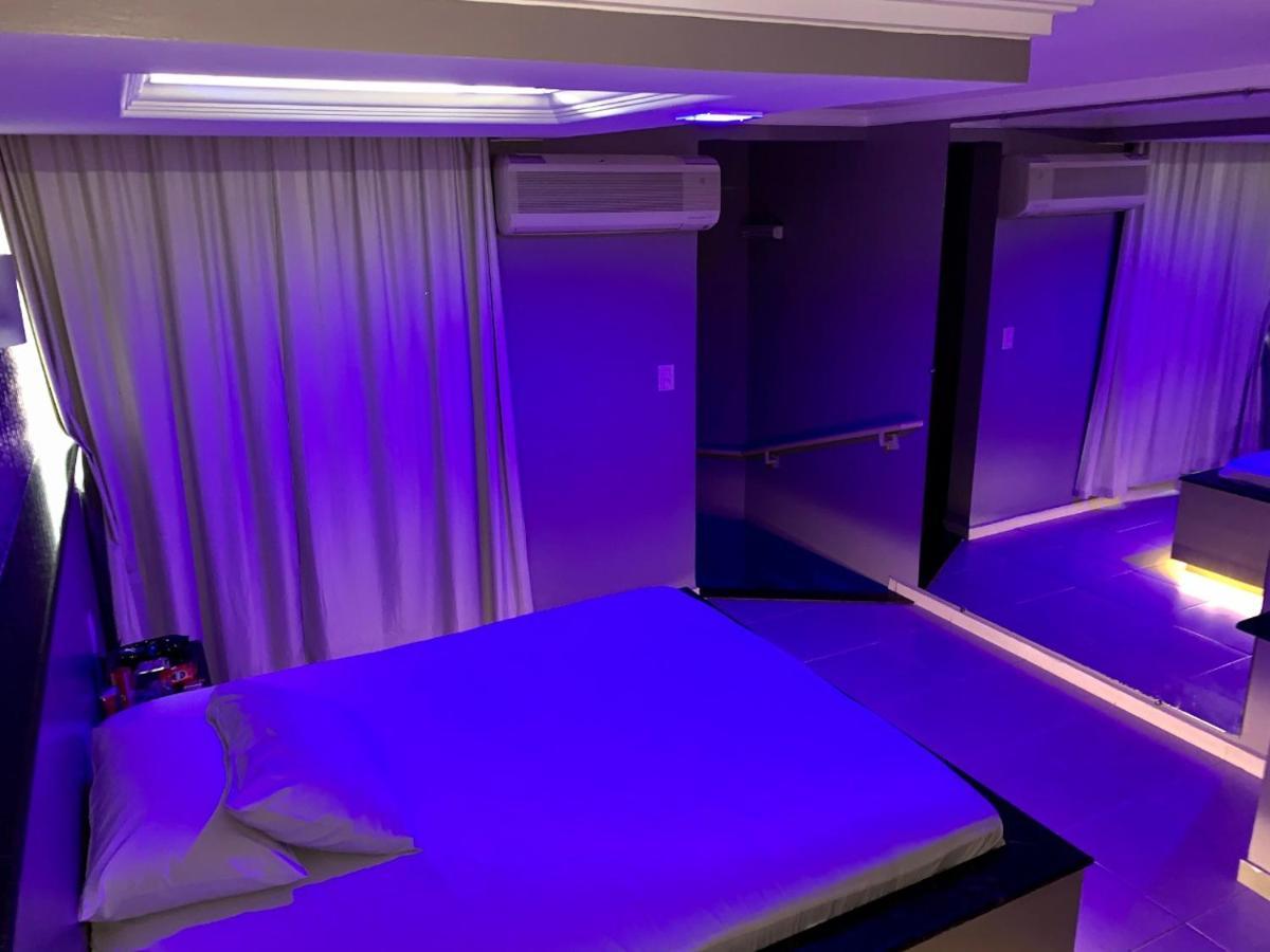 Gran Motel Тагуатинга Екстериор снимка